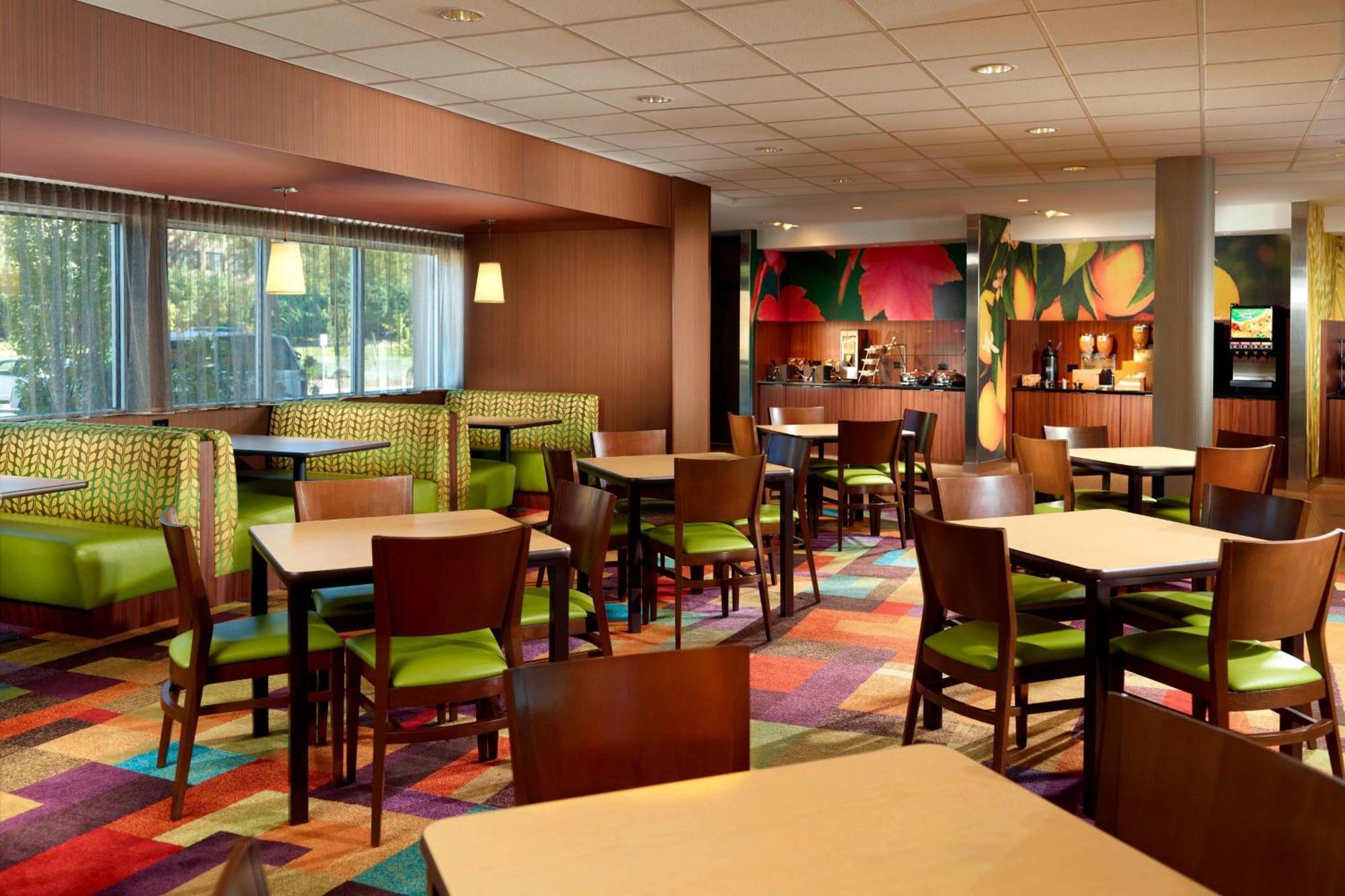 Fairfield Inn & Suites By Marriott Fayetteville North Exterior foto