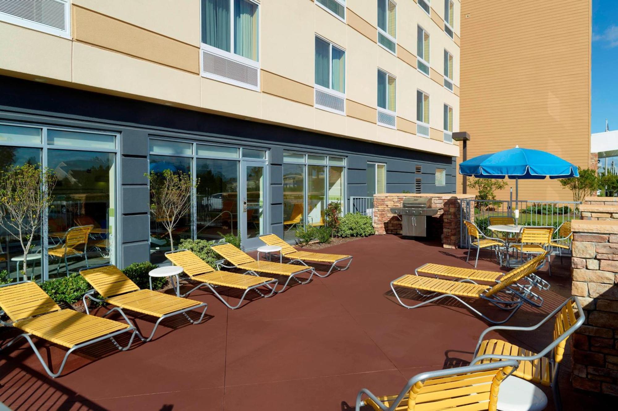 Fairfield Inn & Suites By Marriott Fayetteville North Exterior foto