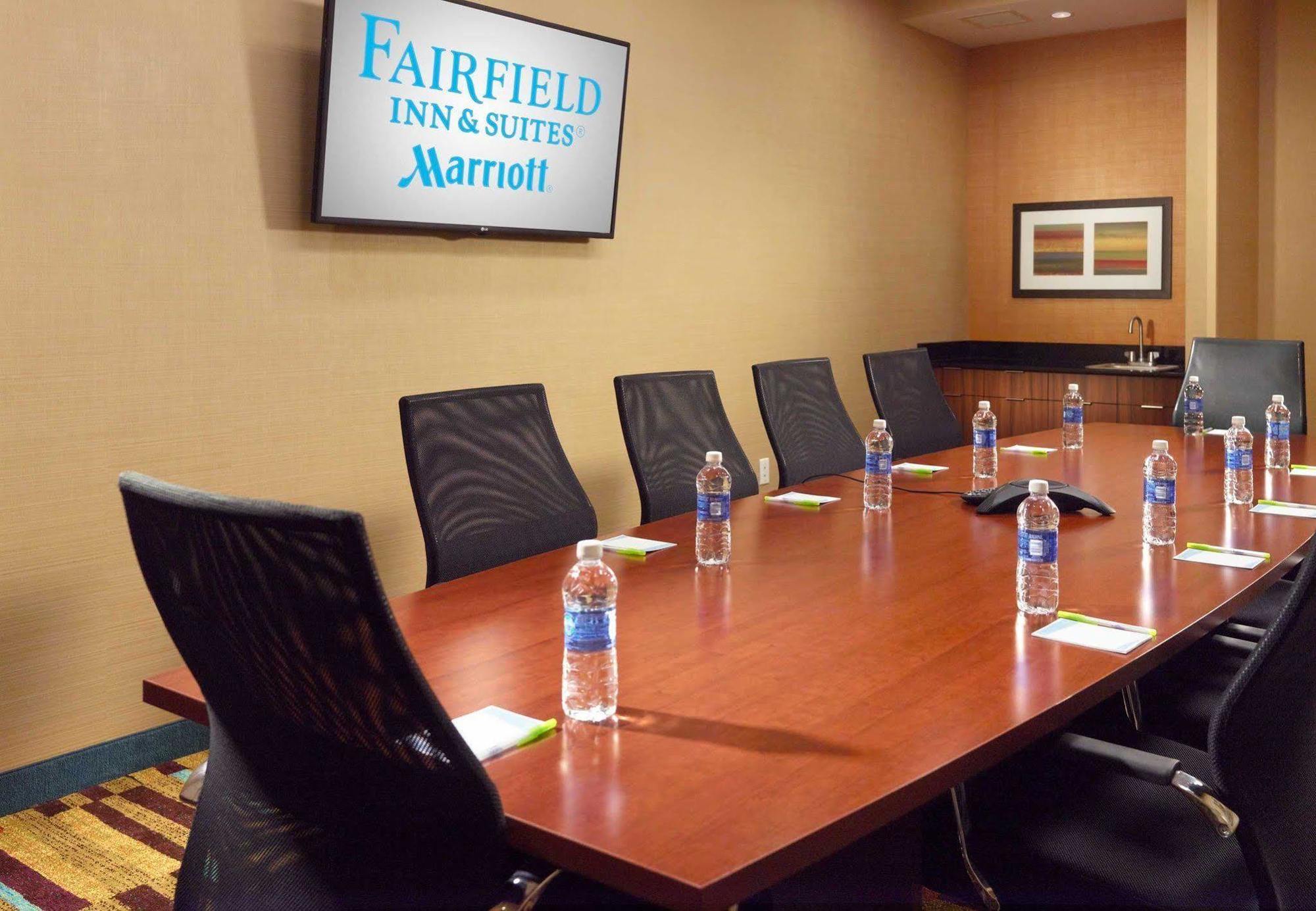 Fairfield Inn & Suites By Marriott Fayetteville North Exterior foto